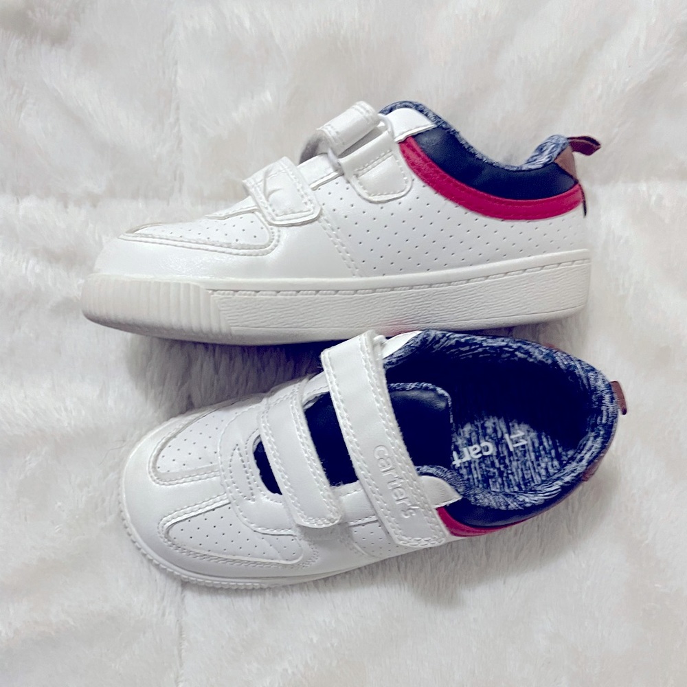 Carters Toddler boy sneakers size 11